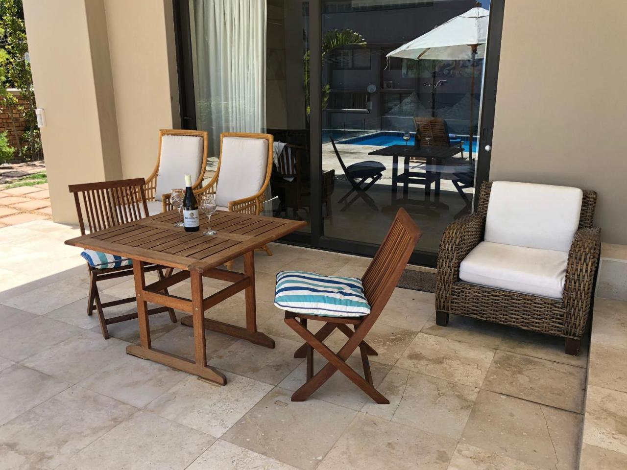 Bantry Retreat (Adults Only) Hotel เคปทาวน์ ภายนอก รูปภาพ